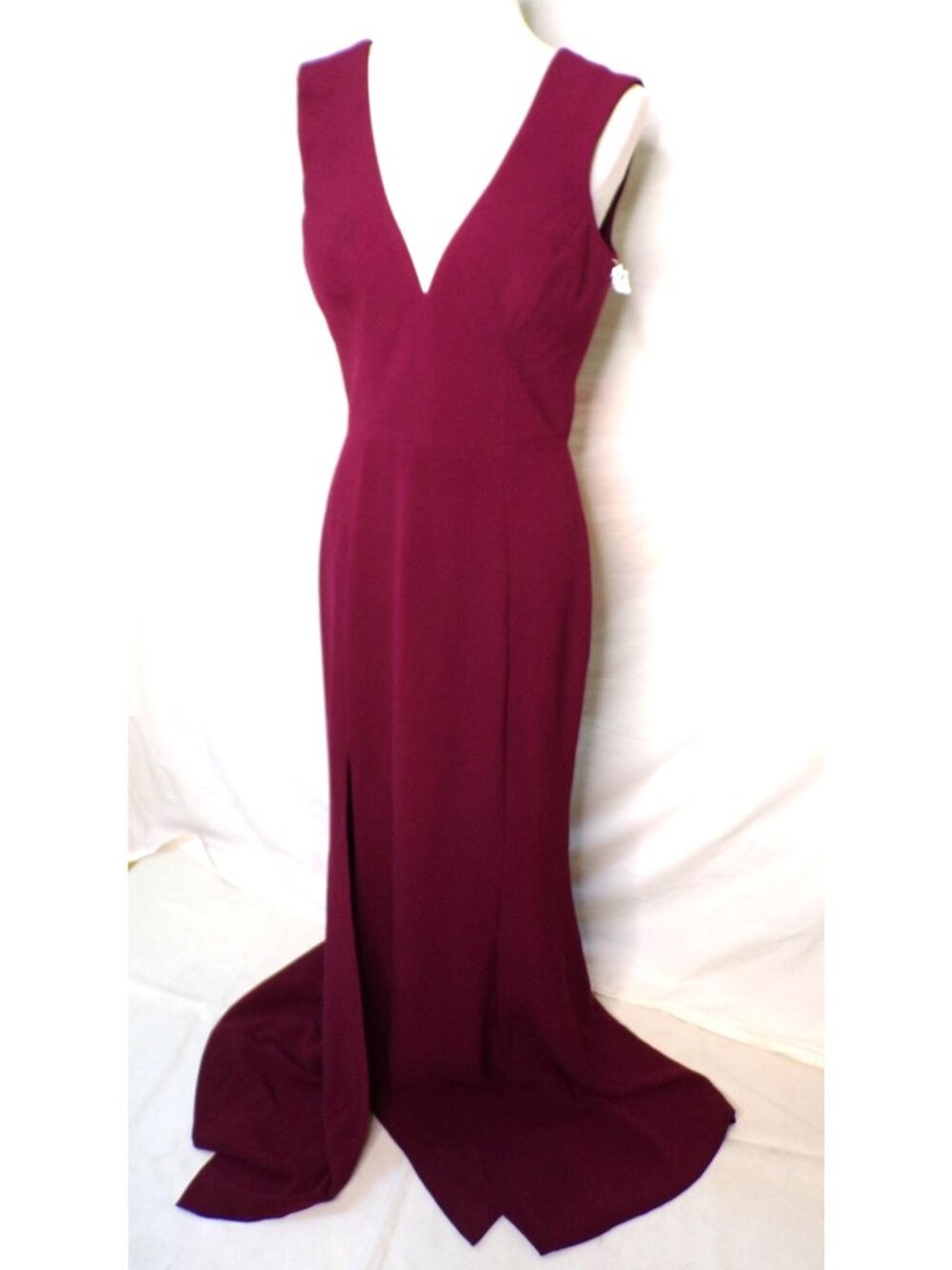 🆕DRESS THE POPULATION Plunge Sandra Trumpet Gown Dress Burgundy Medium 6 - Picture 6 of 12
